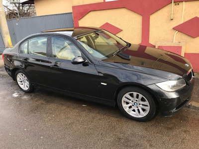 Dezmembrez BMW E90 318i motor N43 120000mile,an 20