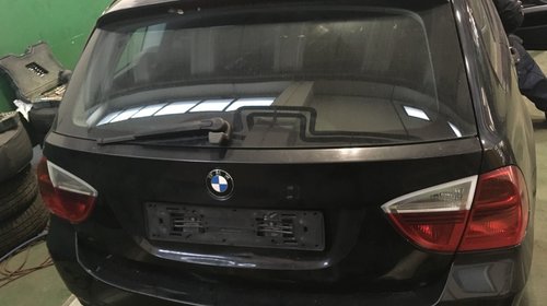 Dezmembrez bmw e91 2.0 d