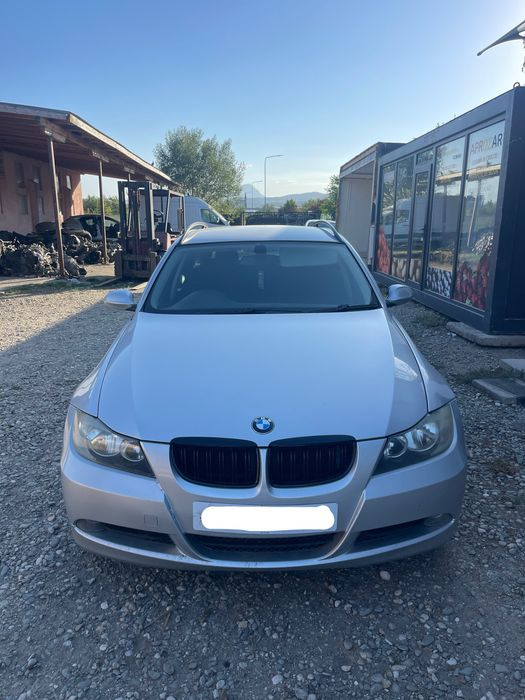 Dezmembrez bmw e91 e90 m47 2.0