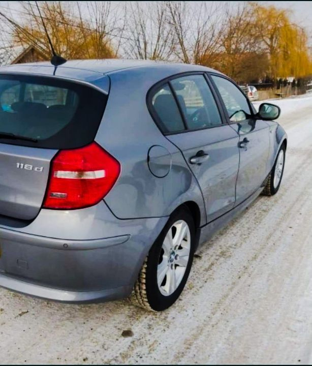 Dezmembrez BMW seria 1 E87 an 2010 motor