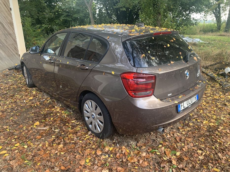 Dezmembrez bmw seria 1 F20 116 d an 2012
