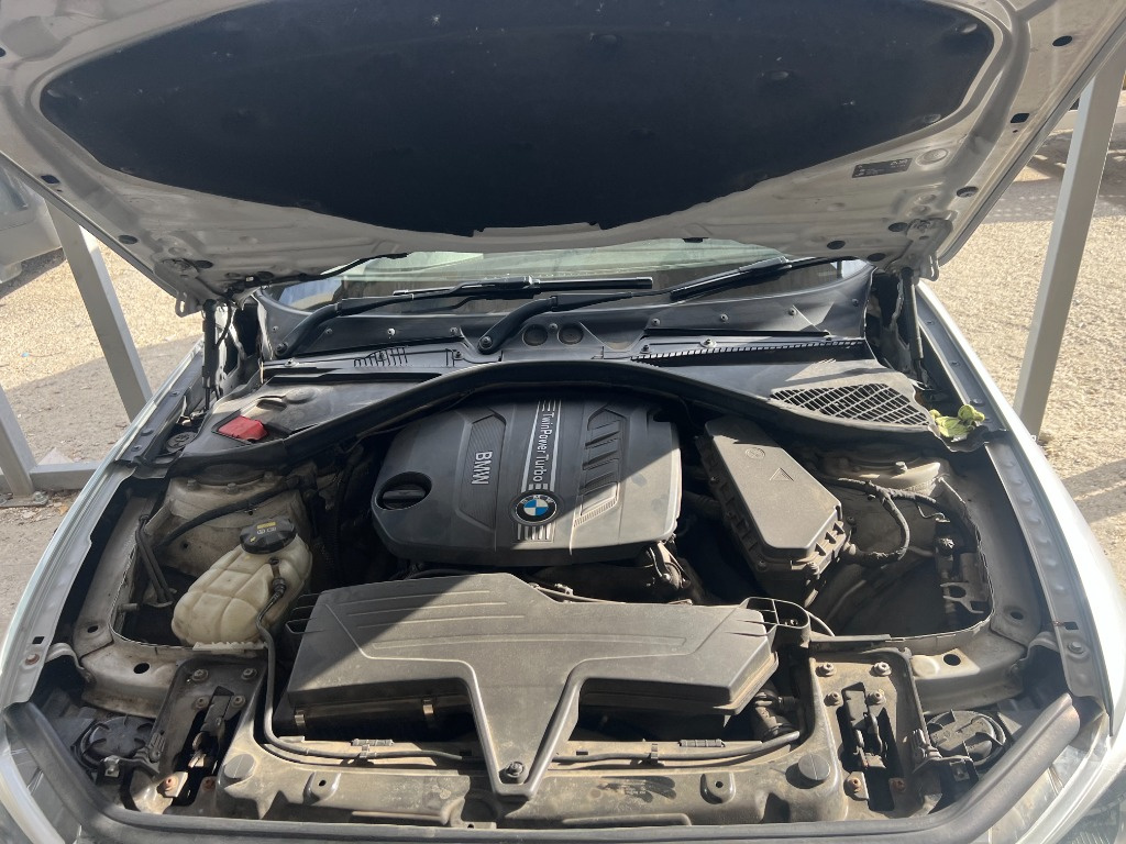 Dezmembrez BMW seria 1 F20 2015 2.0 d 18