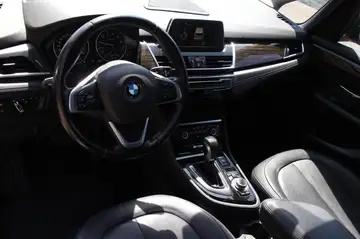 DEZMEMBREZ BMW SERIA 2 GRAND TOURER