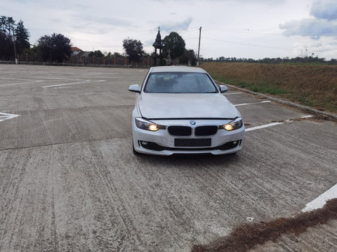 Dezmembrez BMW Seria 3, F30 , 2.0 d , an 2013 , cod motor N47N ,automat