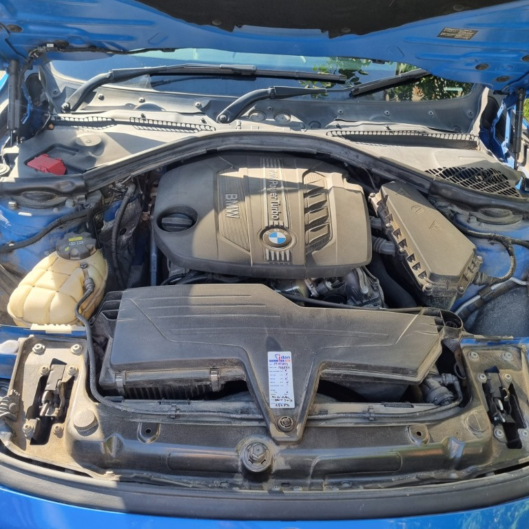 Dezmembrez BMW seria 320 F30 M sport pac