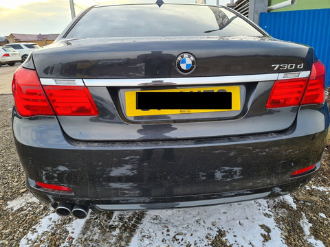 Dezmembrez BMW Seria 7 F01 2011