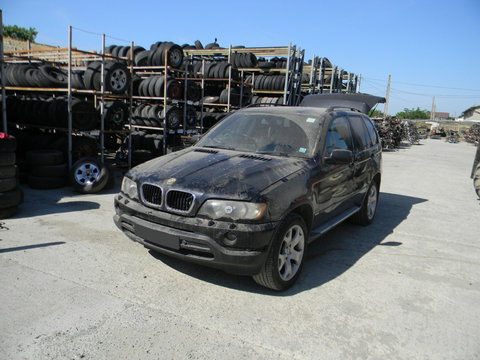 Dezmembrez BMW X5 (E53) 2000 - 2006 3.0 D Motorina