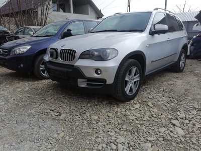 Dezmembrez BMW X5 E70 2007 SUV 3.0 d