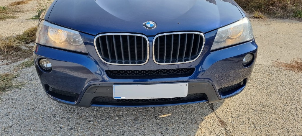 Dezmembrez capota aripa far bara usa trager BMW X3 F25 Tiefseeblau Metallic A76