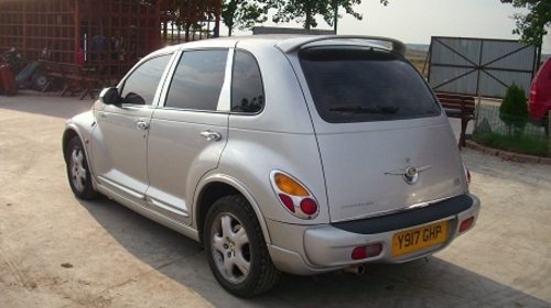 Dezmembrez Chrysler PT Cruiser din 2001,