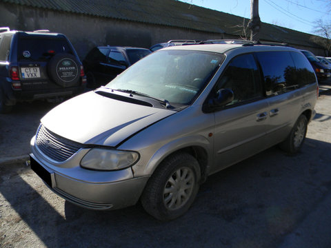 Dezmembrez Chrysler VOYAGER Mk 3 (RG, RS) 1999 - 2008 2.5 CRD Motorina