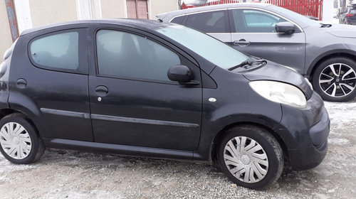 Dezmembrez Citroen C1 din 2005