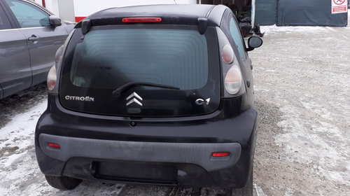 Dezmembrez Citroen C1 din 2005