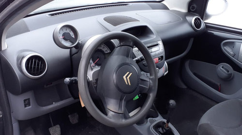 Dezmembrez Citroen C1 din 2005