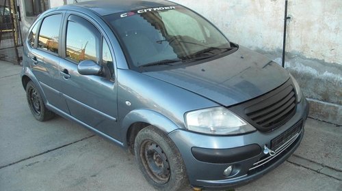 Dezmembrez Citroen C3 usa dreapta spate