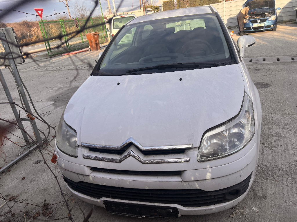 Dezmembrez Citroen C4 coupe 1.4i 16v KFU