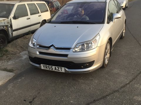 Dezmembrez citroen C4 din 2006 motor 1.6 hdi 110 cp