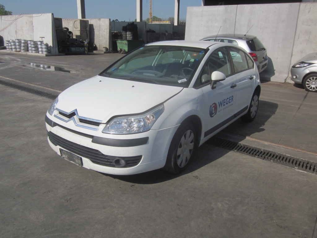 Dezmembrez citroen c6 1.6 hdi