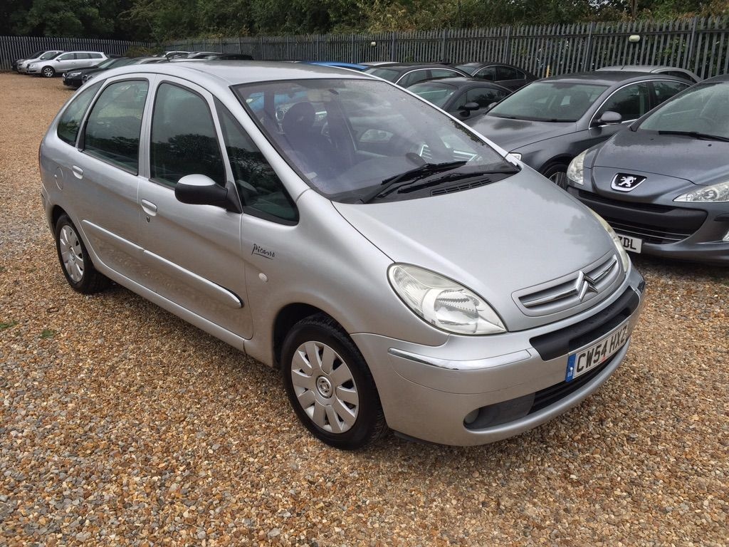 Dezmembrez Citroen Xsara Picasso N68 2.0 16v 100kw