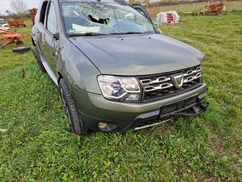 Dezmembrez Dacia Duster 1.5 dci 4×4 110 CP an 2015