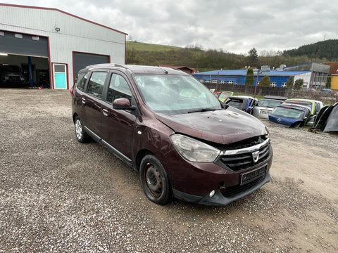 Dezmembrez Dacia Lodgy 2015