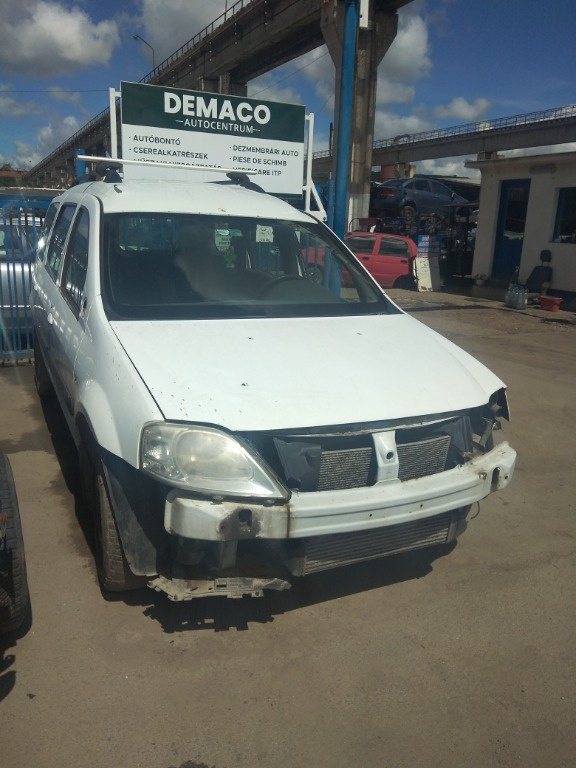 Dezmembrez Dacia Logan MCV 1.5 dci an 2005