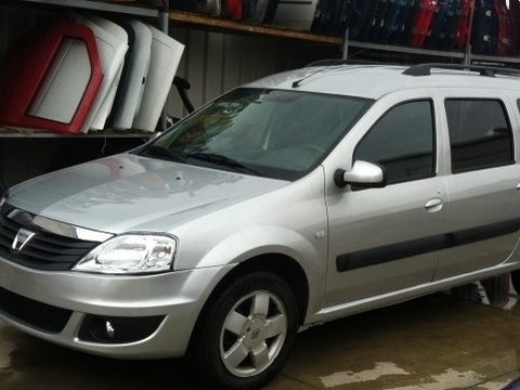 Dezmembrez Dacia Logan MCV 1.5 dci din 2012 volan pe stanga