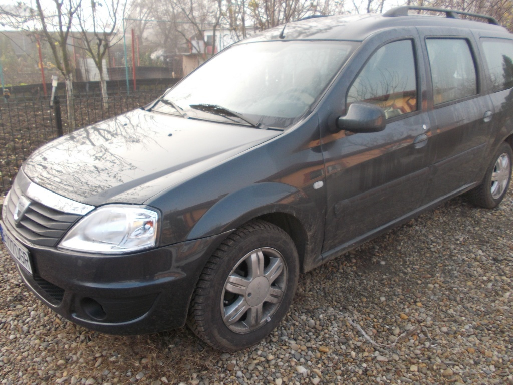 Dezmembrez dacia logan MCV an 2011, 1.6 