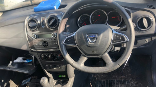 Dezmembrez Dacia Sandero 2 2018 HATCHBAC