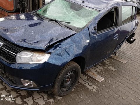 Dezmembrez Dacia Sandero 2017 0.9B TCE H4B400 automata 15049km