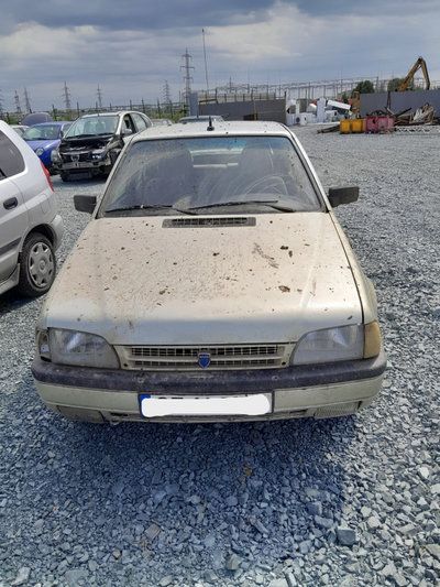 Dezmembrez Dacia Super nova 2000 - 2003 Benzina
