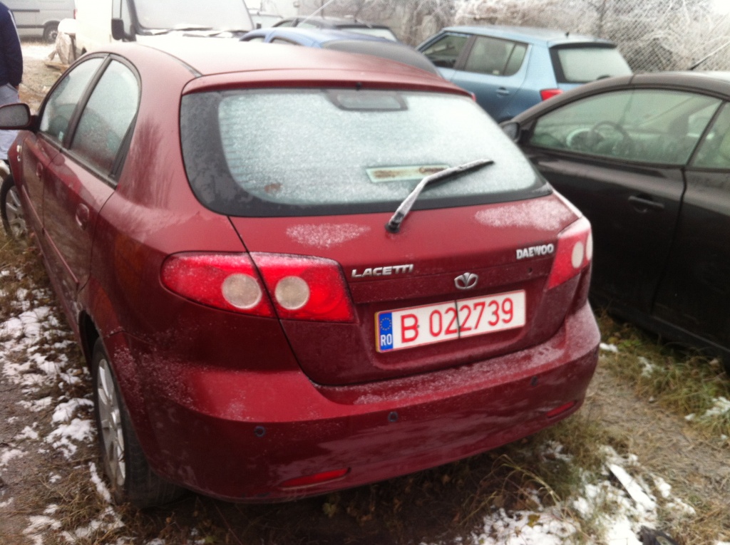 Dezmembrez Daewoo Lacetti