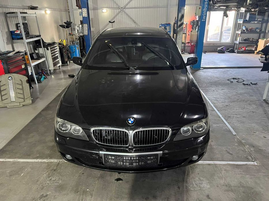 Dezmembrez/dezmembrari Bmw seria 7 E65 4.5 diesel