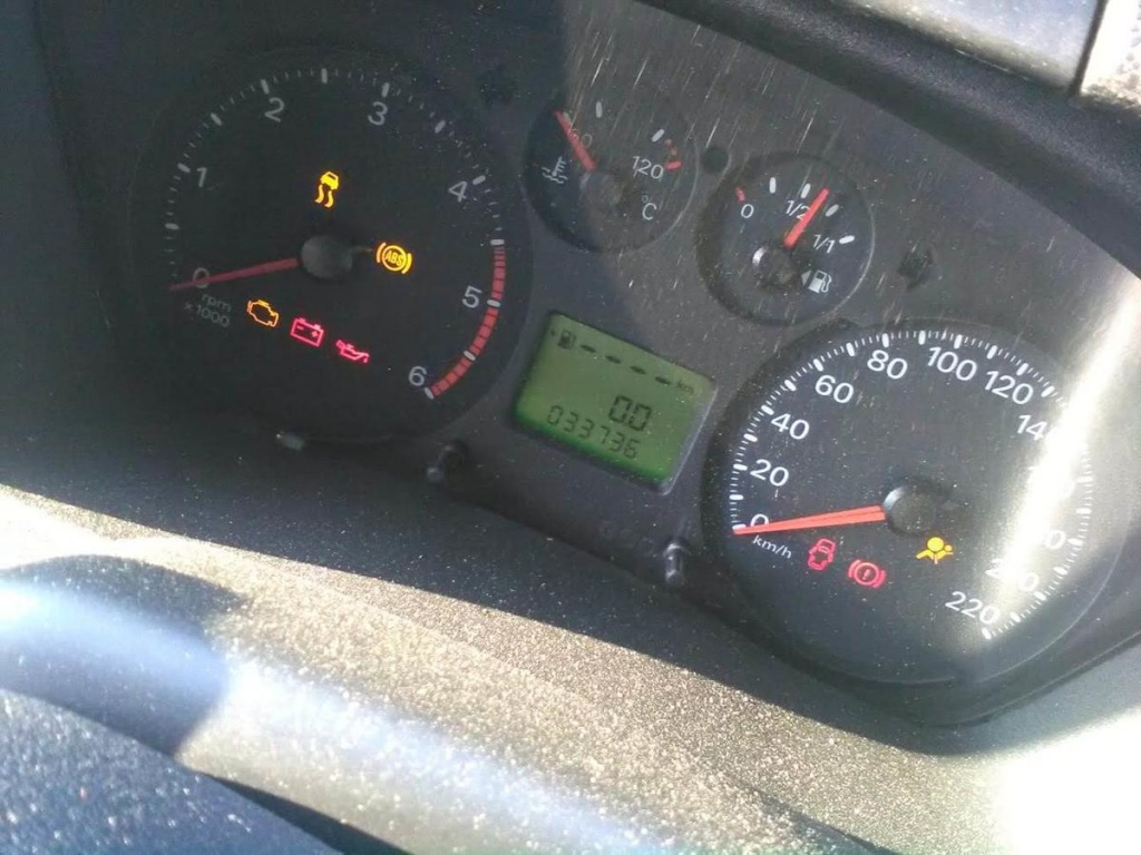 Dezmembrez dezmembrari Ford Transit 33.000km 2.2TDCI P8FA