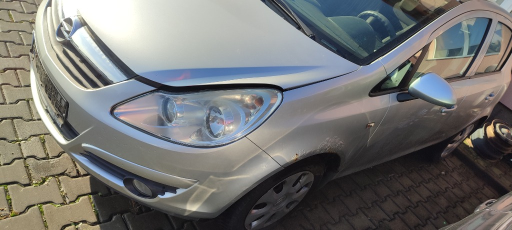 Dezmembrez / dezmembrari piese auto Opel Corsa D 1.3cdti 55kw motor Z13DTJ 170.000 km