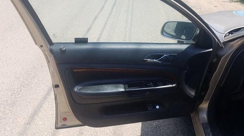 Dezmembrez dezmembrari piese auto Skoda 