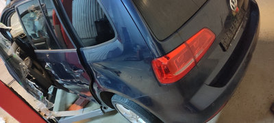 Dezmembrez / dezmembrari piese auto VW Touran 2015