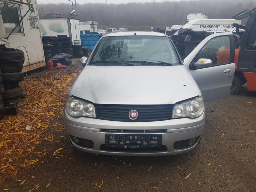 Dezmembrez Fiat Albea 2008 1.4 benzina 350A1000