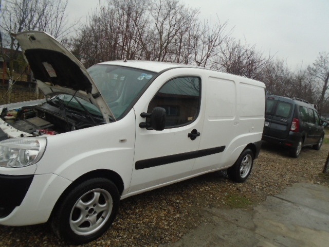 Dezmembrez Fiat Doblo 2007 Cargo 1.3 JTD