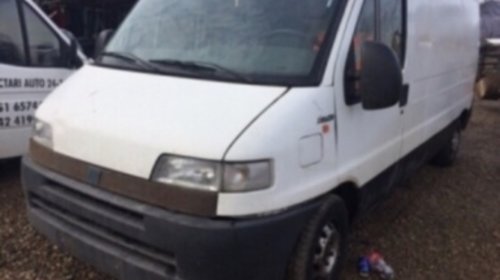 Dezmembrez Fiat ducato an fabr 2000 moto