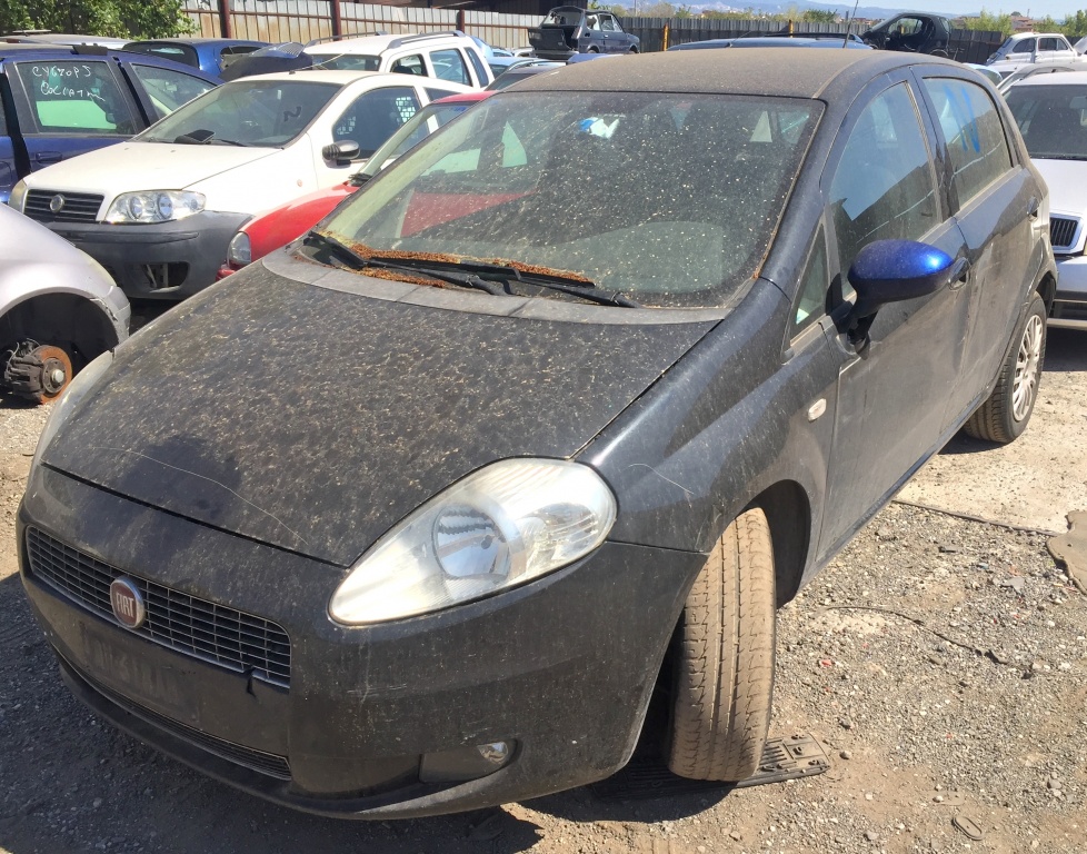 Dezmembrez Fiat Grande Punto 2005–2009 1.4 i