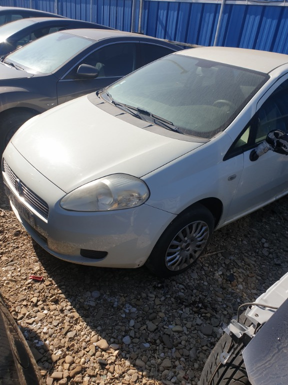 DEZMEMBREZ FIAT GRANDE PUNTO ALB 4 USI