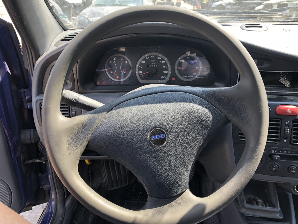 Dezmembrez Fiat Palio 1.7 TD