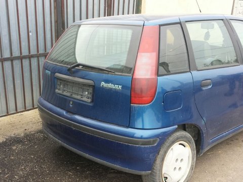 Dezmembrez Fiat Punto 1.2 8v an 1998