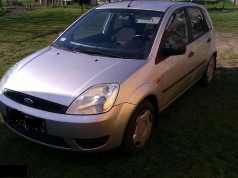 Dezmembrez ford fiesta 1.4 tdci, 2005, calculator motor