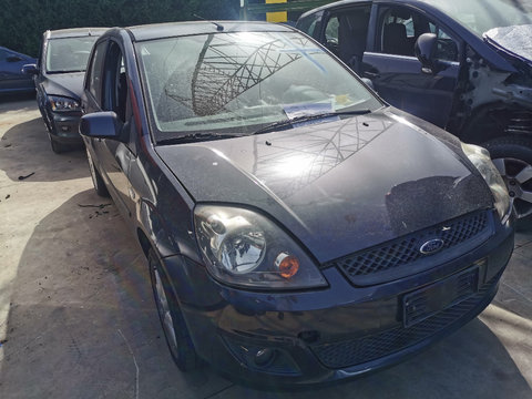 Dezmembrez Ford Fiesta 5 2007 5usi 1.25 16v