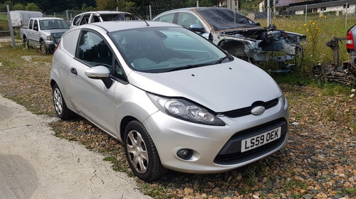 Dezmembrez Ford Fiesta mk6 1,4tdci 2009