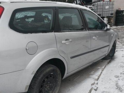 Dezmembrez ford focus 1.6 tdci 90 cp an 2005 combi