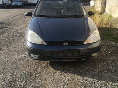 Dezmembrez Ford focus 1.8 tdi