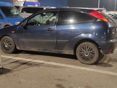 Dezmembrez Ford Focus 1 facelift 1.6i cutie automata in Cluj